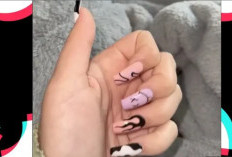 TikTokers Lily Natty Showing Her New Nails Gives a Brief Glimpse Of Her Private Part