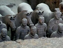 Cerita Sejarah Prajurit Terakota Peninggalan Kaisar Qin Shi Huang yang Kini Menjadi Museum Terbesar di China